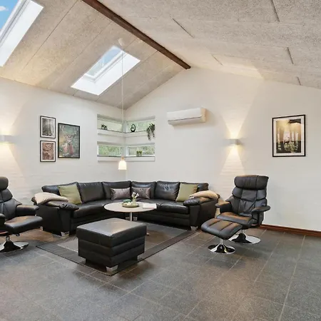 Beautiful In With Sauna