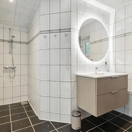 Beautiful In With Sauna *