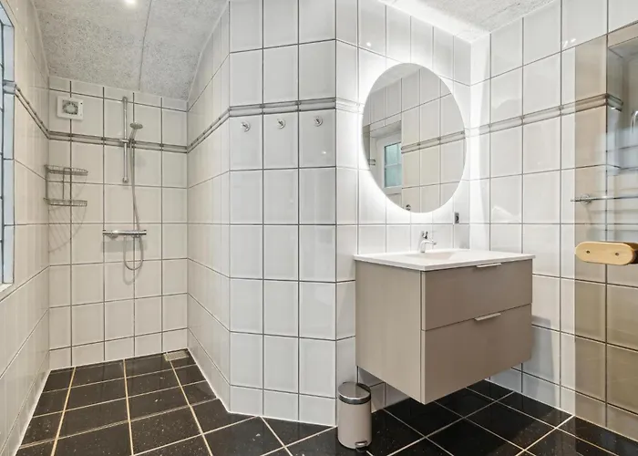 Beautiful In With Sauna *